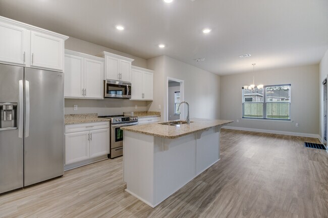 Foto del edificio - 5468 Overland Dr