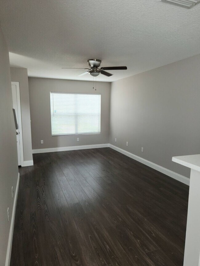 Building Photo - Live the Beach Life – Just One Block from ...