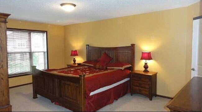 Foto del edificio - 2312 Cottage Grove Ridge