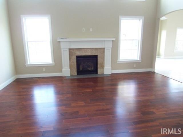Building Photo - 308 Zinnia St
