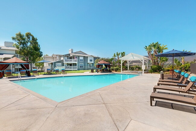 Building Photo - Carmel Landing