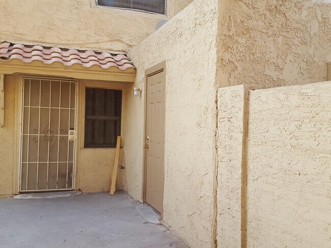 Foto del edificio - 4714 E Pueblo Ave