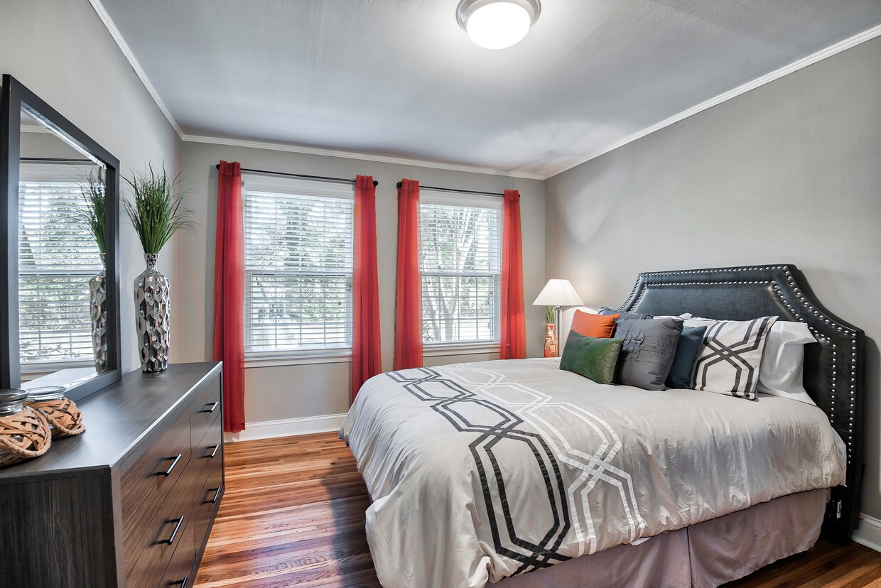 Woods Apartments in Memphis, TN