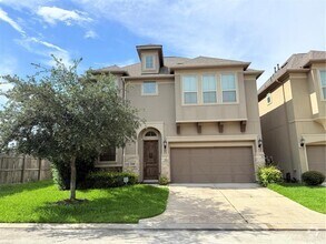 Building Photo - 13216 Green Hills Dr