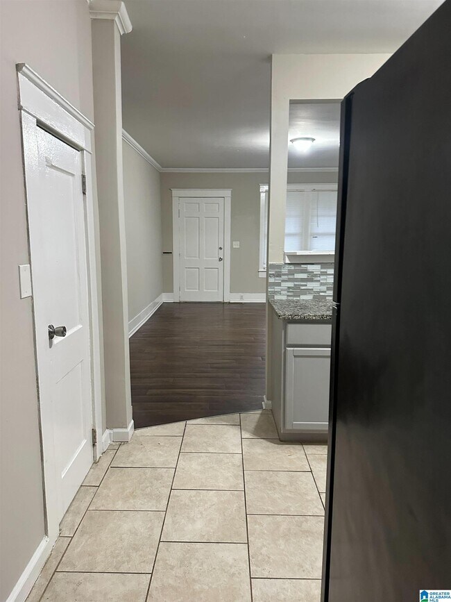 Foto del edificio - 1731 Exeter Ave