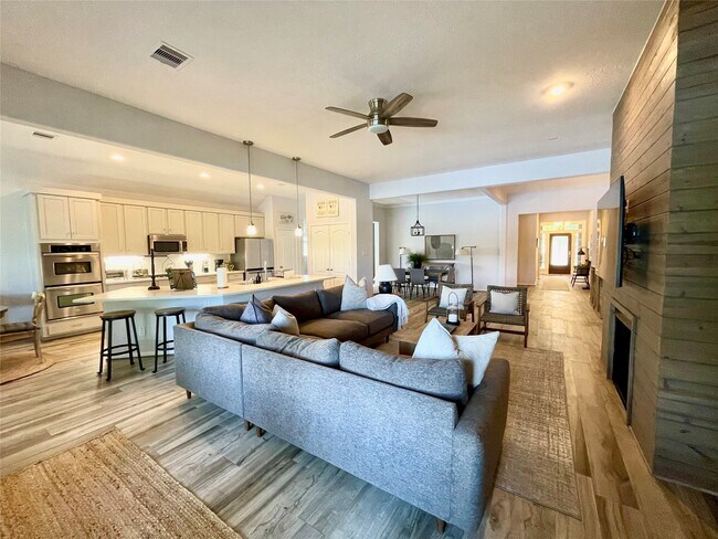 Foto del edificio - 22626 Fanwick Dr