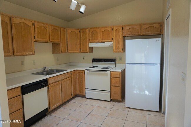 Building Photo - 5265 Desert Shadows Dr