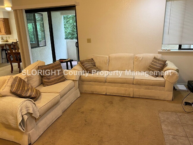 Building Photo - AVAILABLE MARCH - SLO Home Near Downtown - 3 Bed / 2.5 Bath