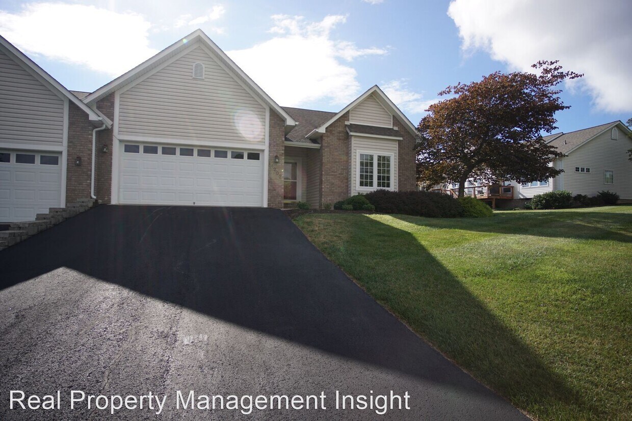 3 br, 2 bath House 1202 Pippen Lane House Rental in Blacksburg, VA
