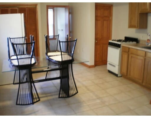 Kitchen Photo - 56 North St