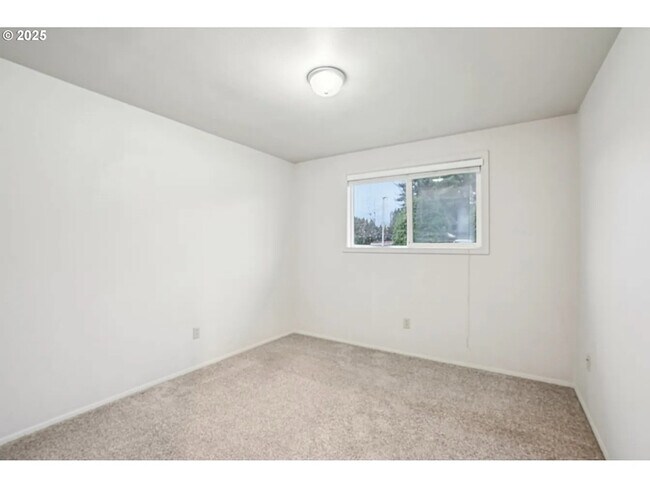 Foto del edificio - 2313 NE 156th Ave