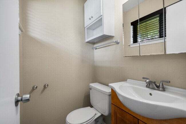 Foto del edificio - 3808 Appletree Ln