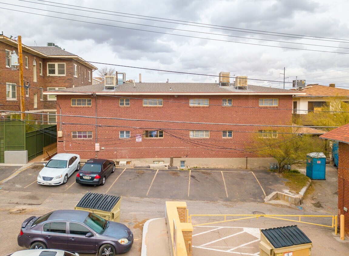 1707 N Stanton St Unit 5, El Paso, TX 79902 Apartments in El Paso, TX