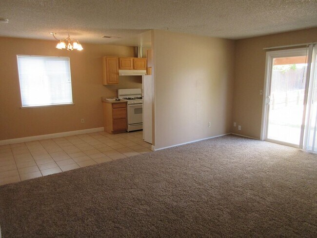 Building Photo - QUIET CITRUS HEIGHTS SINGLE STORY W/ UPGRADES