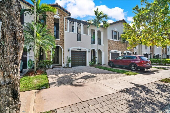 Foto del edificio - 10346 NW 30th Terrace