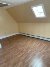 Building Photo - 53 Shawmut St