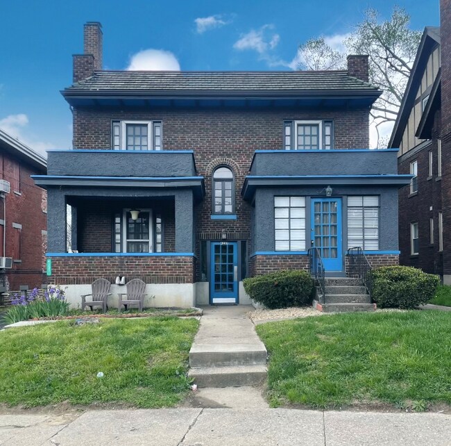 4237 Vine St, Cincinnati, OH 45217 4237 Vine St Cincinnati, OH