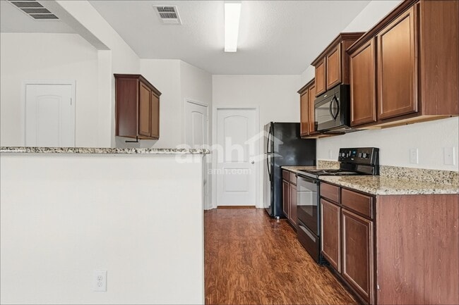 Building Photo - 1211 Arizona Dr