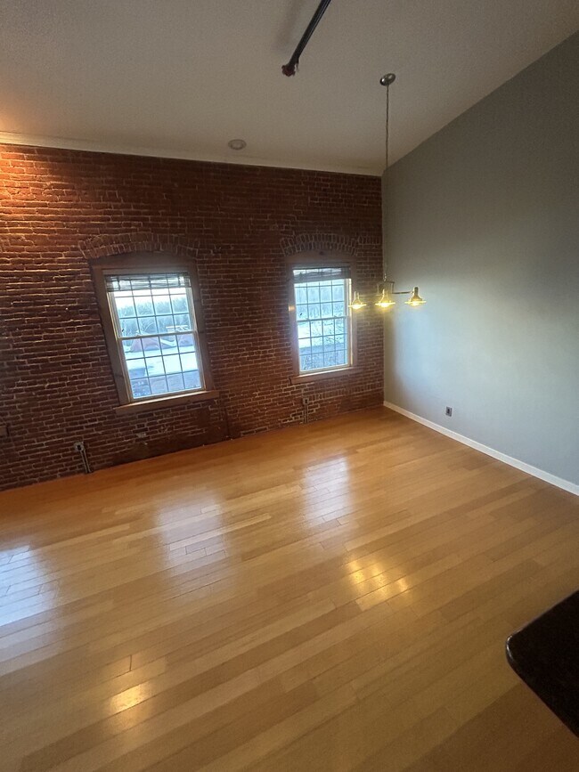 Foto del edificio - 1511 Main St