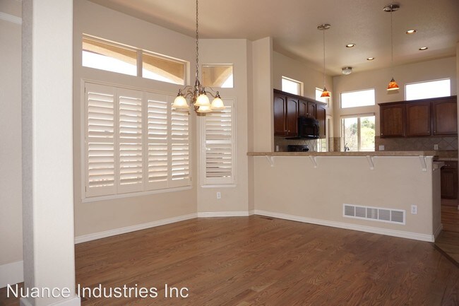 Building Photo - 9611 Carriage Creek Point