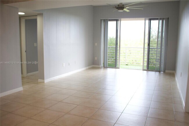 Building Photo - 2721 Ocean Club Blvd