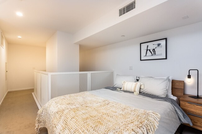 Interior Photo - Line Lofts