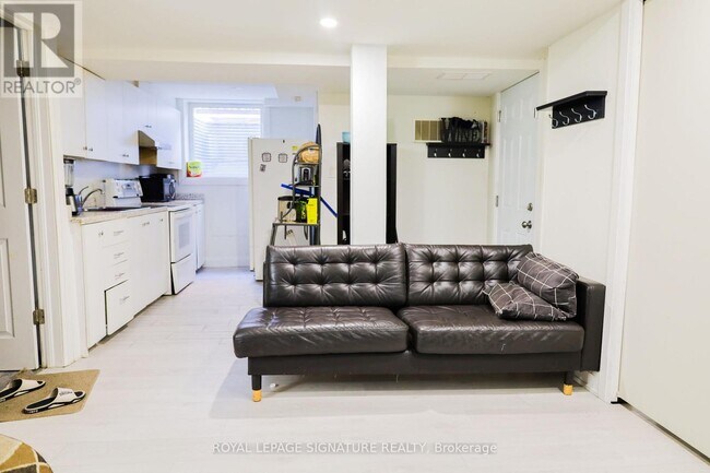 Photo du bâtiment - 273 Centre St N