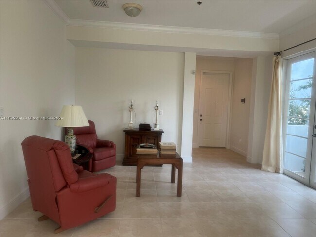 Building Photo - 7440 SW 59th Pl