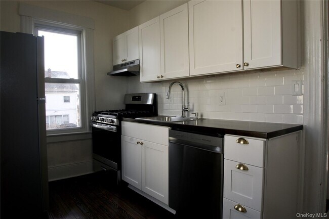 Foto del edificio - 55 Vernon Ave