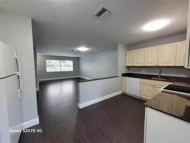Building Photo - 3731 NW 110th Ave