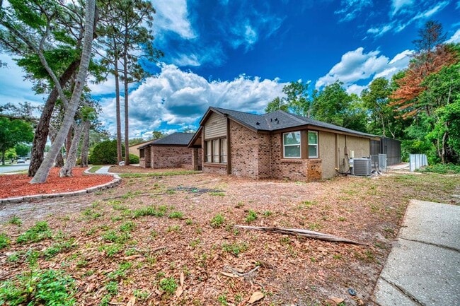 Building Photo - 1542 Sugarwood Cir