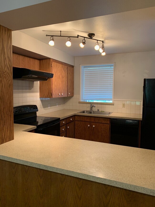 Foto del edificio - 1717 W 12th Ave