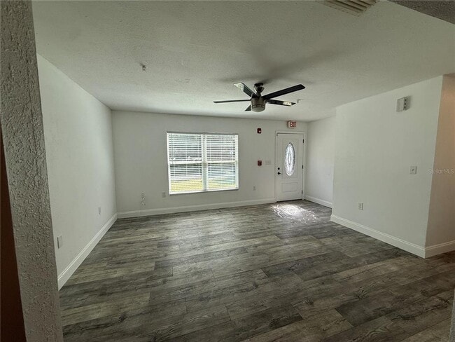 Building Photo - 960 NW 56th Ave
