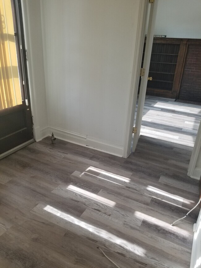 Foto del edificio - 7712 S Carpenter St