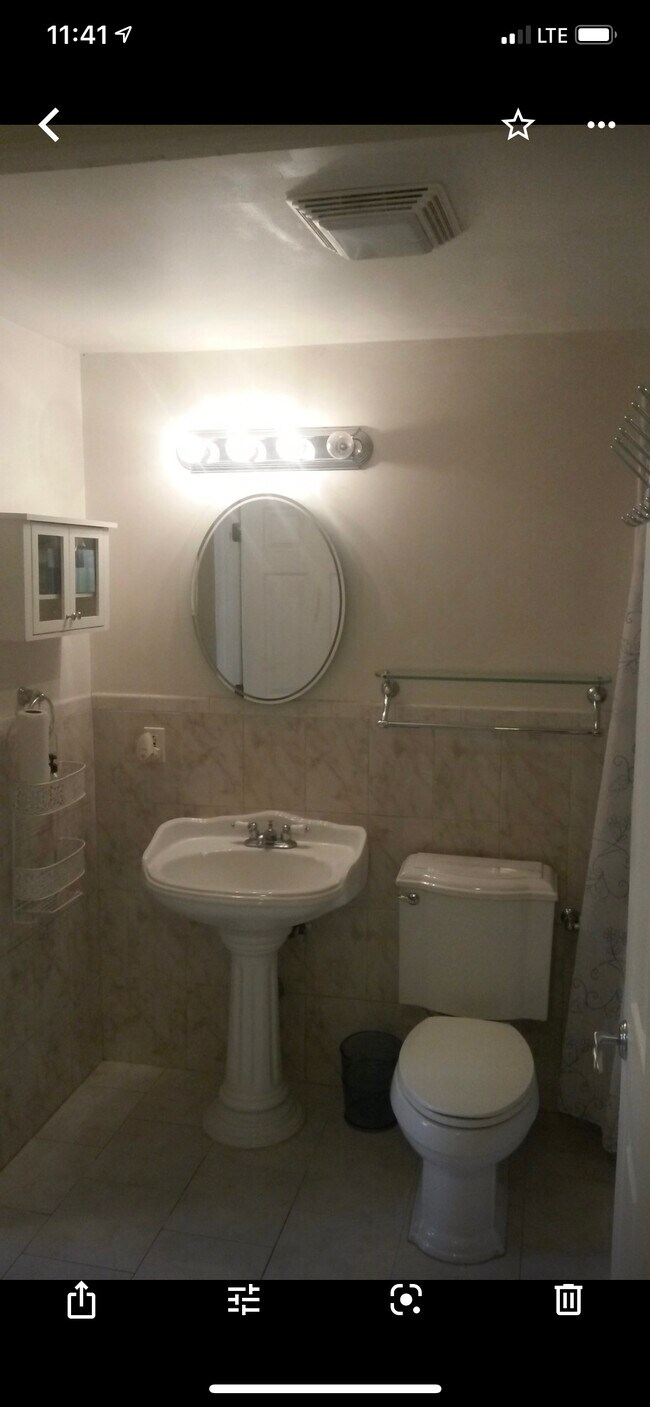 Foto del edificio - 7975 SW 161st St