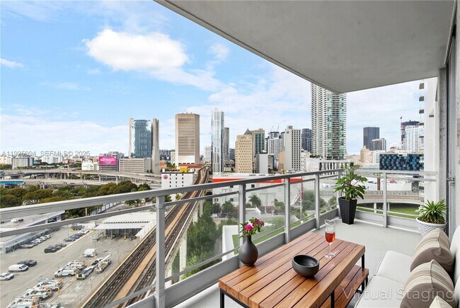 Foto del edificio - 90 SW 3rd St