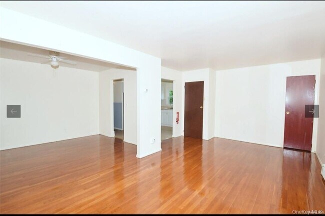 Foto del edificio - 226 Hopper St