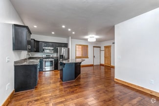 Building Photo - 5519 Lillehammer Ln