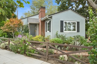 Building Photo - 1526 Morningside Dr