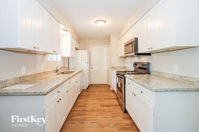 Foto del edificio - 15818 Nutcracker Ct