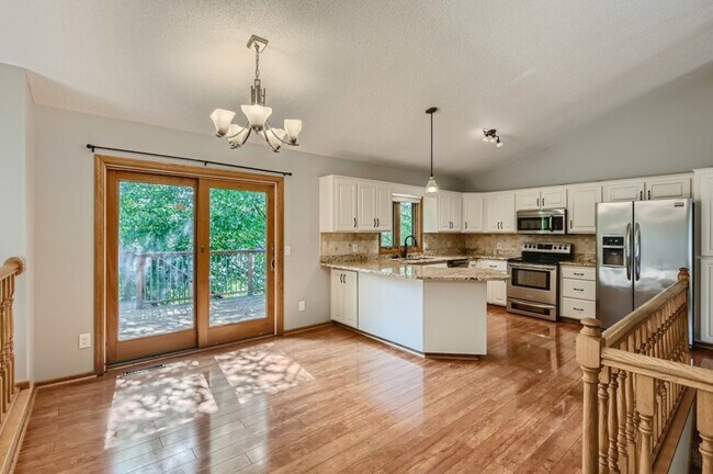 Building Photo - 3745 Wescott Hills Dr