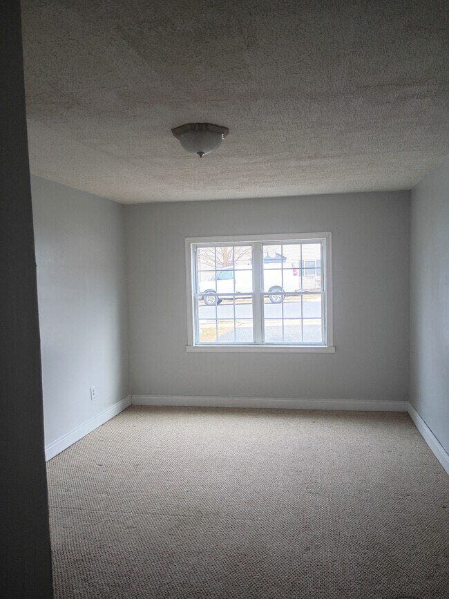 Foto del edificio - 25 Walnut Mill Ln