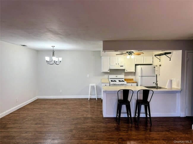 Building Photo - 11 The Rise