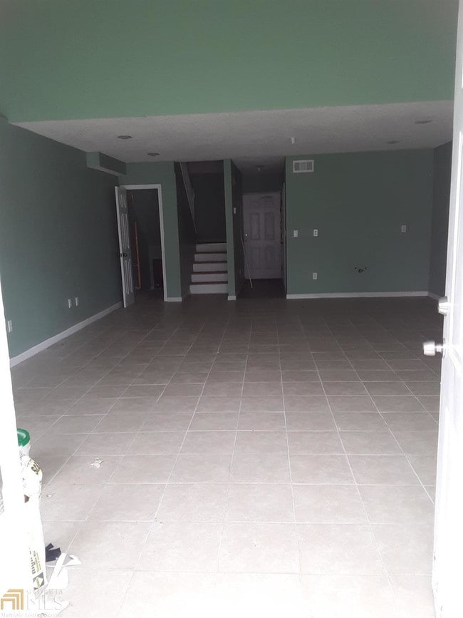 Building Photo - 6615 Dorothy Dr
