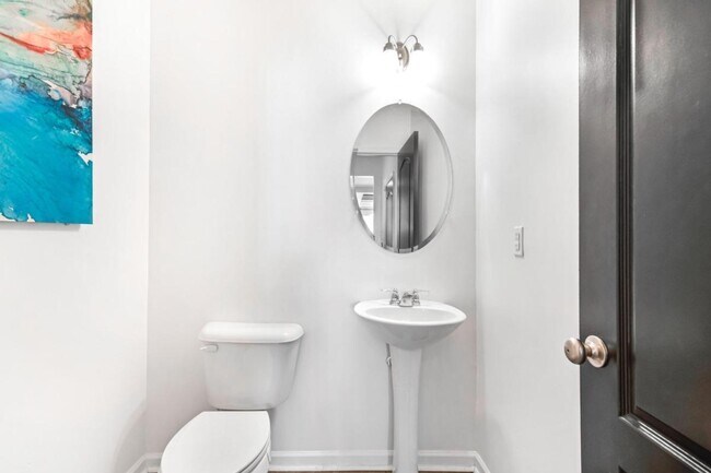 Building Photo - 7804 Rutgers Cir