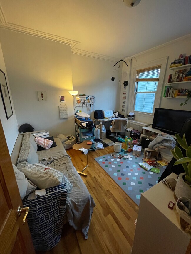 Front Room - 160 Ainslie St