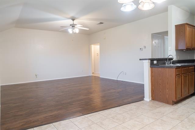 Foto del edificio - 113 Meadow Ridge Dr