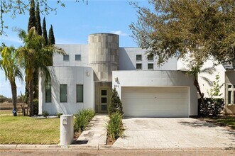 Building Photo - 24 Colorado Ct