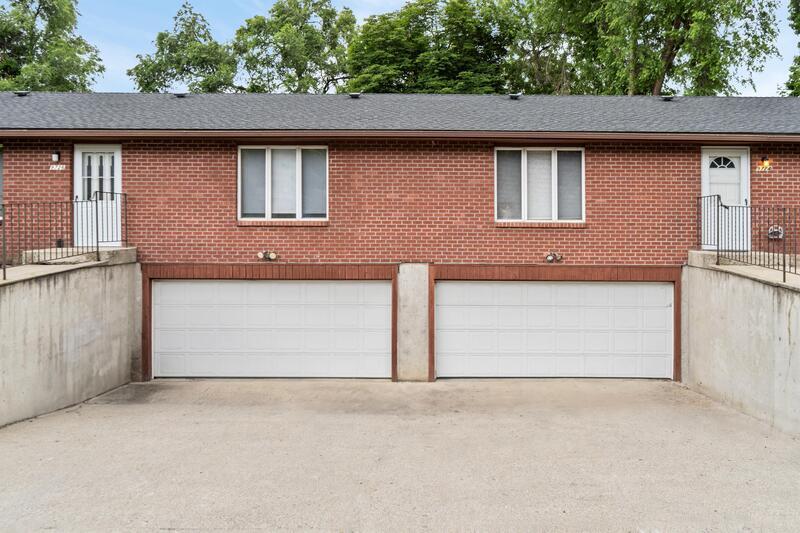 Foto principal - 9724-9726 N Wall St