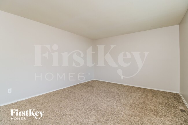 Building Photo - 5134 Abington Rd